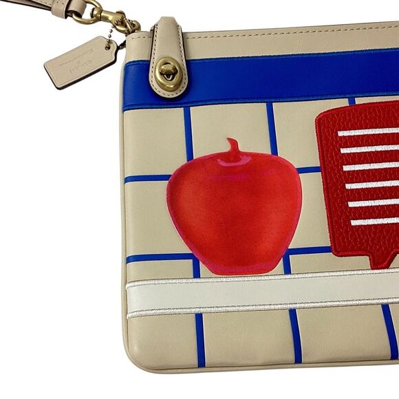 Coach X Tom Wesselmann Collab Large Turnlock Wristlet Bag Clutch - Picture 5 of 14